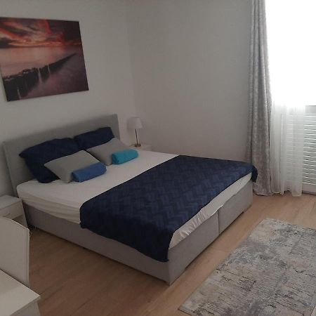 Holiday Apartment Nina , Zadar Old Town Esterno foto