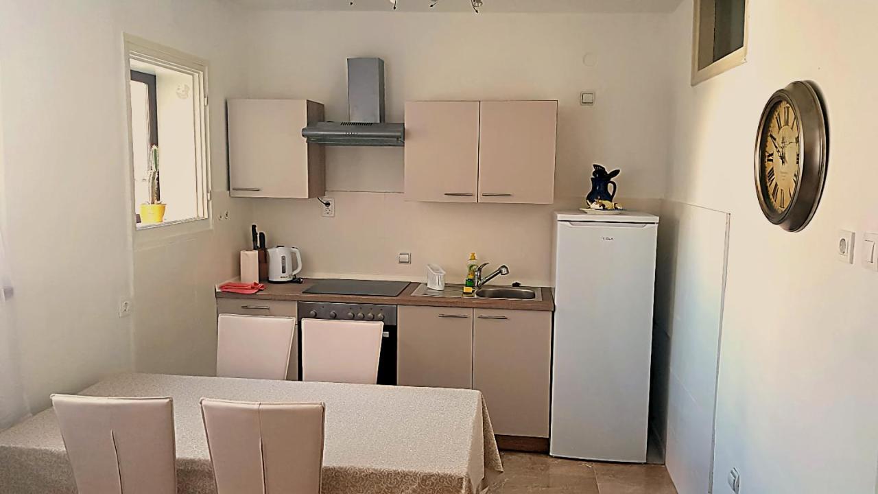 Holiday Apartment Nina , Zadar Old Town Esterno foto