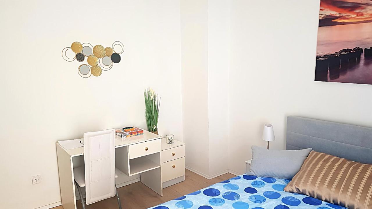 Holiday Apartment Nina , Zadar Old Town Esterno foto
